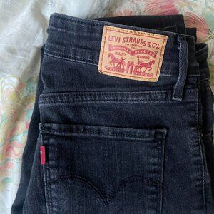Levi's Black High-Waisted Skinny Jeans